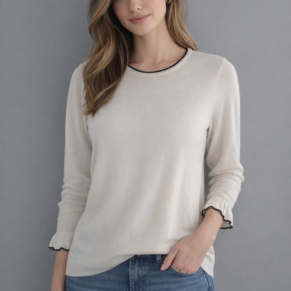 White and black trim Blouse with Textured Fabric and Relaxed Fit